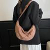 Autumn/Winter 2025 Large Casual Nylon Dumpling Bag - Versatile Crossbody & Single Shoulder Commute Tote for Women.