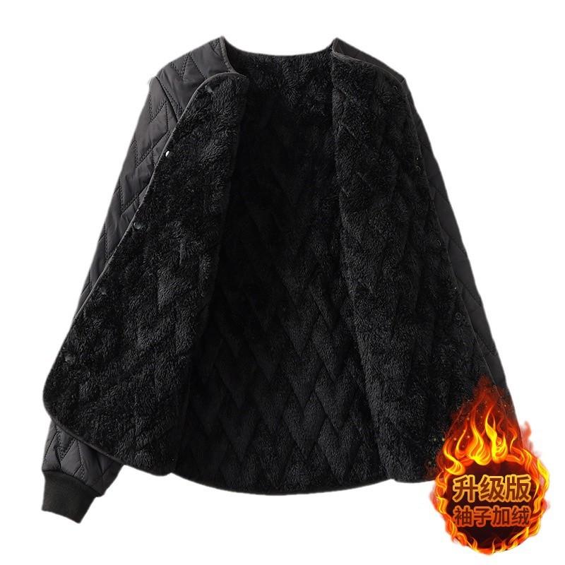 Утепленная подкладка, хлопковая одежда для женщин, короткие модели, новые зимние низы, маленькие хлопковые куртки, легкая пуховая хлопковая одежда.