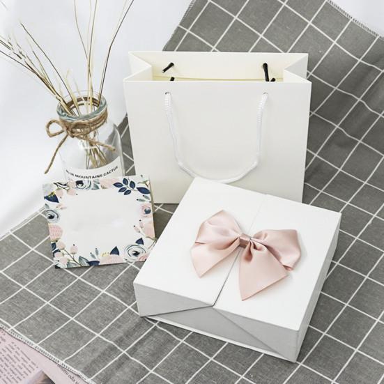 Квадратная шкатулка с двойными дверцами и дизайном бантика для ювелирных изделий, помады, подарочной упаковки, дисплей