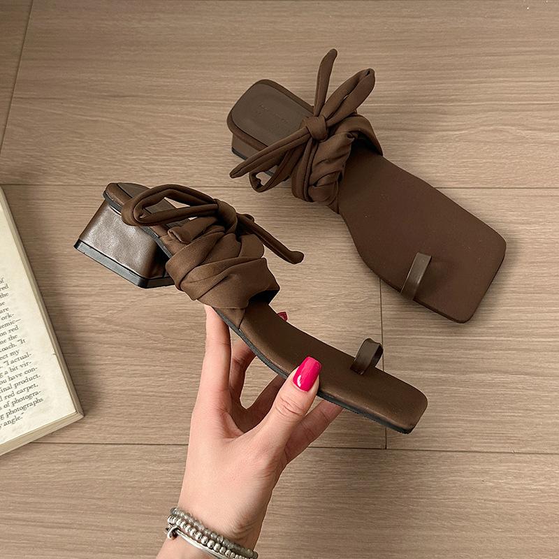 Женские босоножки с квадратным носком на среднем каблуке, туфли с ремешком на щиколотке, лето 2025, туфли на массивном каблуке, с перемычкой между пальцами, повседневные сандалии, женская обувь