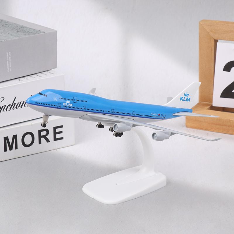 20 см Нидерланды KLM Airlines 747-400 Airways Литой под давлением Модель самолета Сплав Металл Модель самолета Шасси Игрушки для самолетов