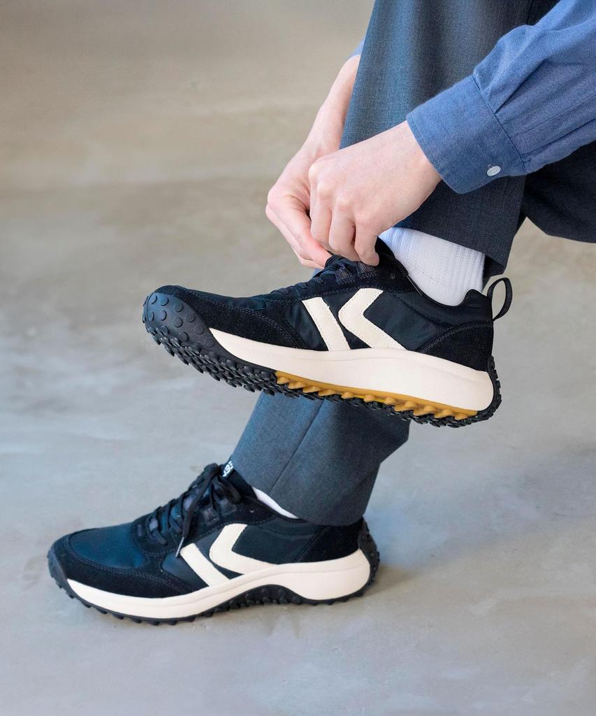 Кроссовки KS86 KS см [KEEN] Eighty-Six Мужские ЧЕРНЫЙ/БЕРЕЗА 26,0