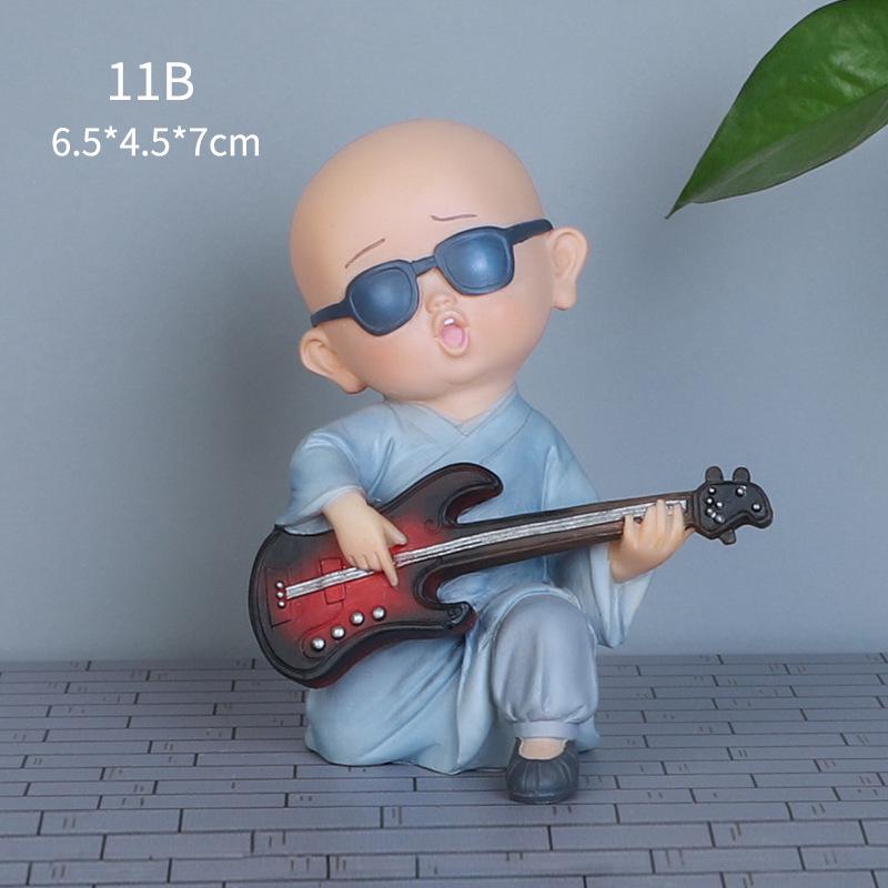 Creative Shaolin Monk Meditation Ornament - Perfect for Home or Car Decor