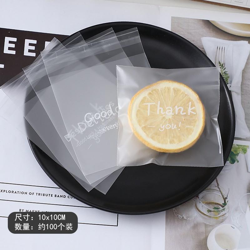 100 шт. Английский печатный 4 в 1 матовый самоклеящийся самоклеящийся DIY бисквит печенье снежинка кондитерские упаковочные пакеты