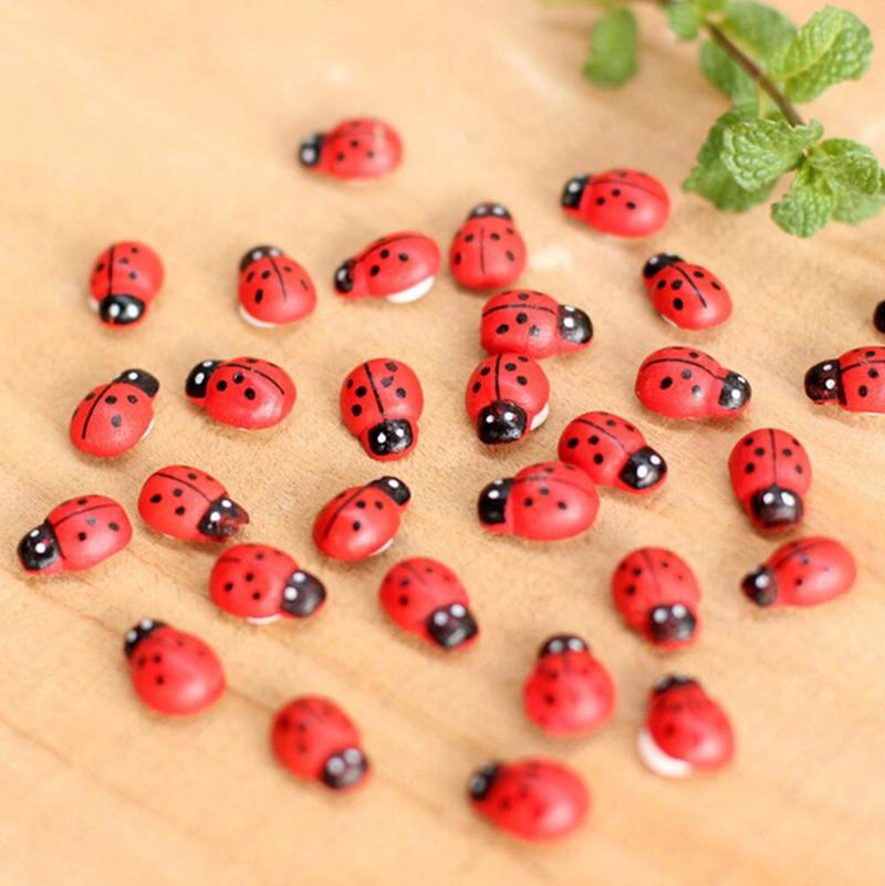 50шт миниатюрный DIY маленький садовый декор Coccinella Septempunctata изделия из смолы