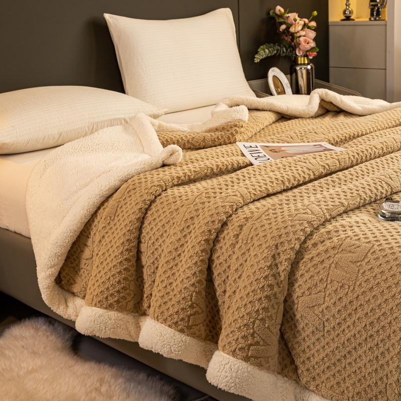 Vintage Jacquard Carved Velvet Throw Blanket Double Layer AB Version Thick Warm Plush Bed Blanket Queen Size Autumn Winter Duvet