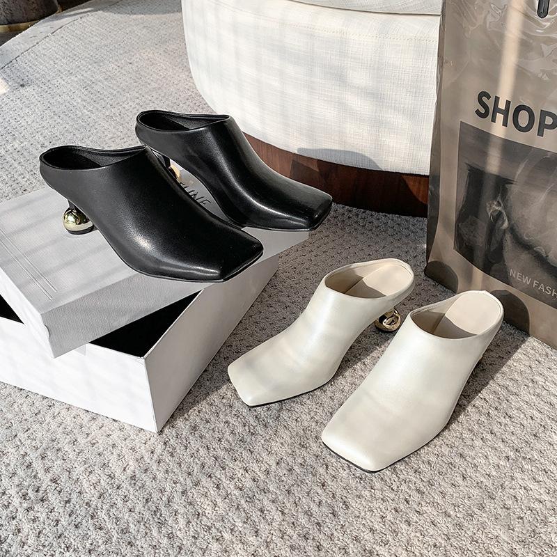 Ленивый с новым бокалом и ногами античная летняя юбка туфли Мюли не устают средний высокий каблук женская сумка голова драг 2025