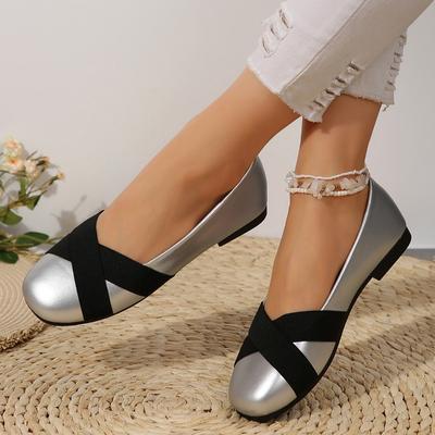 2024 Новые универсальные цветные женские кожаные туфли с мягкой подошвой на плоской подошве, модные повседневные туфли большого размера с неглубоким носком