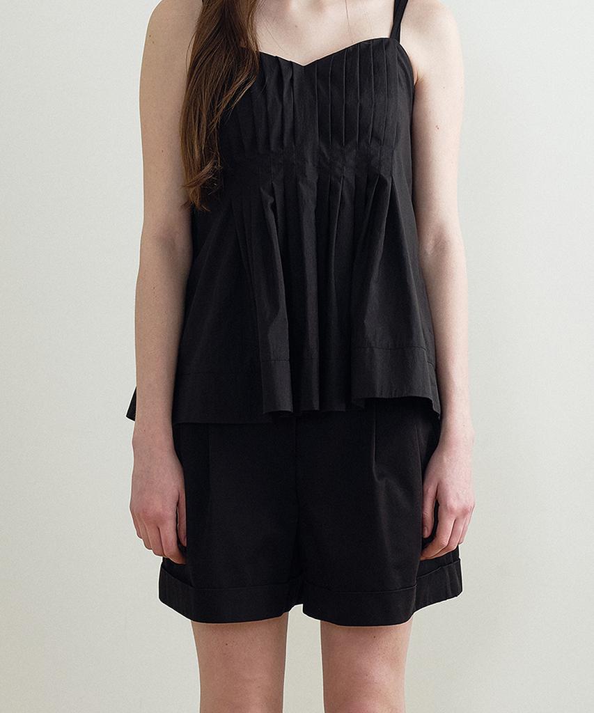 MAKE A TOAST Cuffed Casual Shorts (Black) Mbfspa012Bk