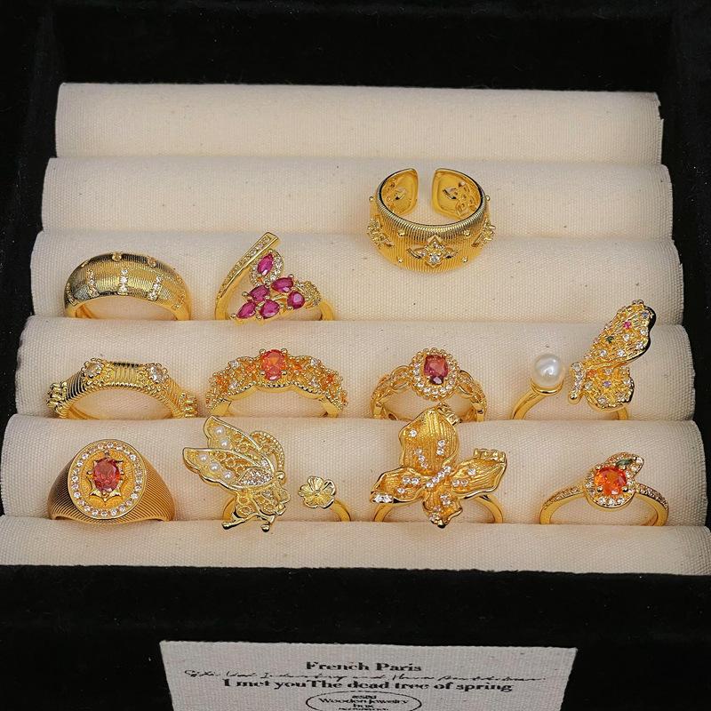 Niche Gold Medieval Brushed Retro Vintage Ring Women'S Zircon Light Luxury Exquisite Temperament Personalized Accessories