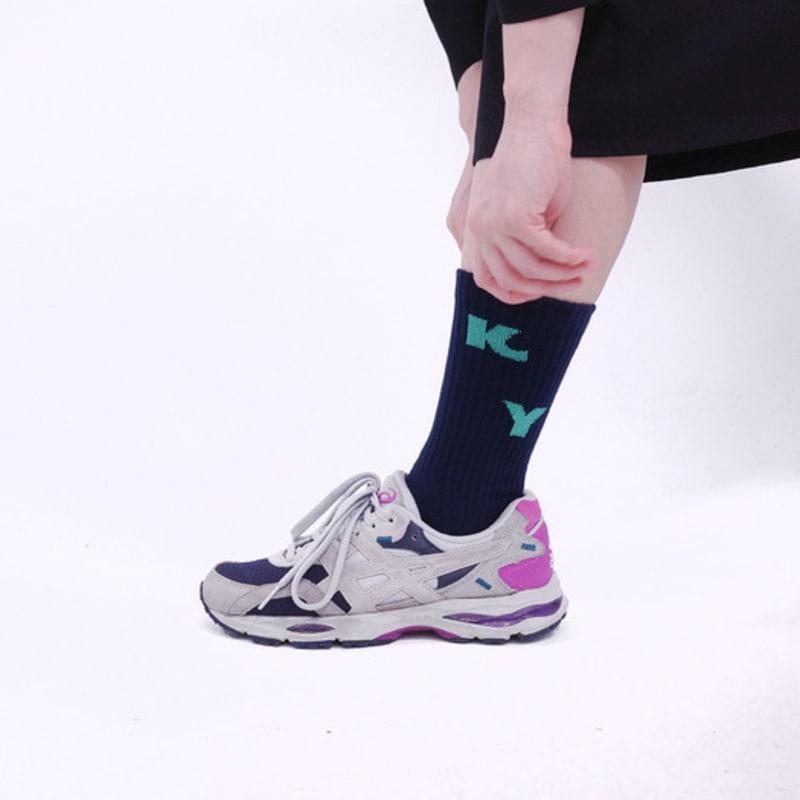 HANKY ALPHABET CREW SOCKS [Navy-Green]