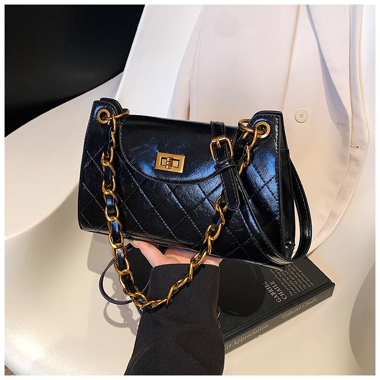IELGY Large-Capacity Autumn Winter Retro All-Match One-Shoulder Messenger Diamond Chain Under