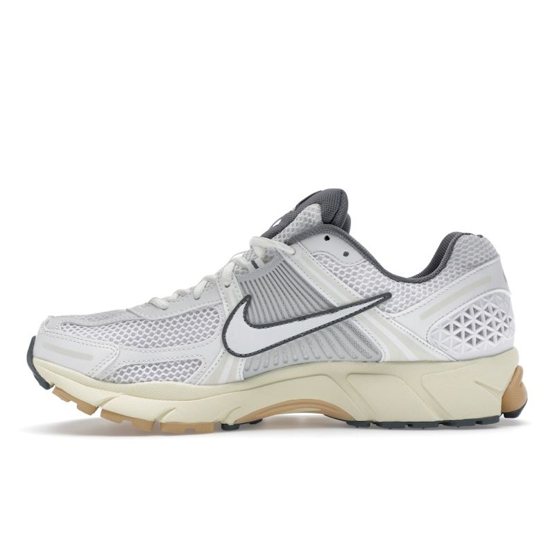 Nike Zoom Vomero 5 Женские Summit White Pure Platinum Smoke Grey FJ2028-101