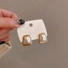 Silver needle light luxury Spice Girl pearl stud earrings temperament retro super flash earrings women's fashion high sense personalized earrings