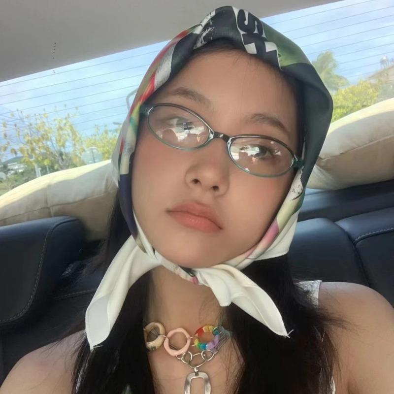 Retro Blue Green Oval Small Frame Glasses Frame Women'S Anti Blue Light Glasses New Fashion Style Eyeglasses Frame