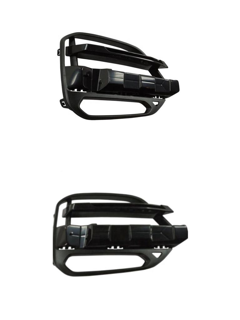 51117422945/51117422946 Накладка на рамку противотуманной фары для BMW X3 G01