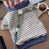 Двухногая одежда для собак с цветовыми блоками Стильный и крутой жилет для кошек Одежда для домашних животных Футболки для собак Использование поводка