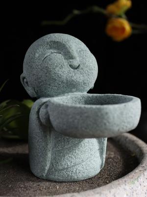 Подставка для подсвечника "Маленький монах", Ретро-подсвечник ручной работы, Предмет декора для дома, На обеденный стол, В спальню, На рабочий стол в кабинете