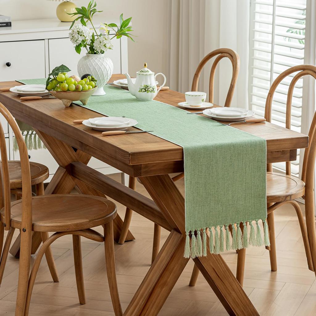 Tassel Table Runner, Linen Blend Rustic Farmhouse Style Kitchen Table Decoration Holiday Wedding Party Dinning Decor