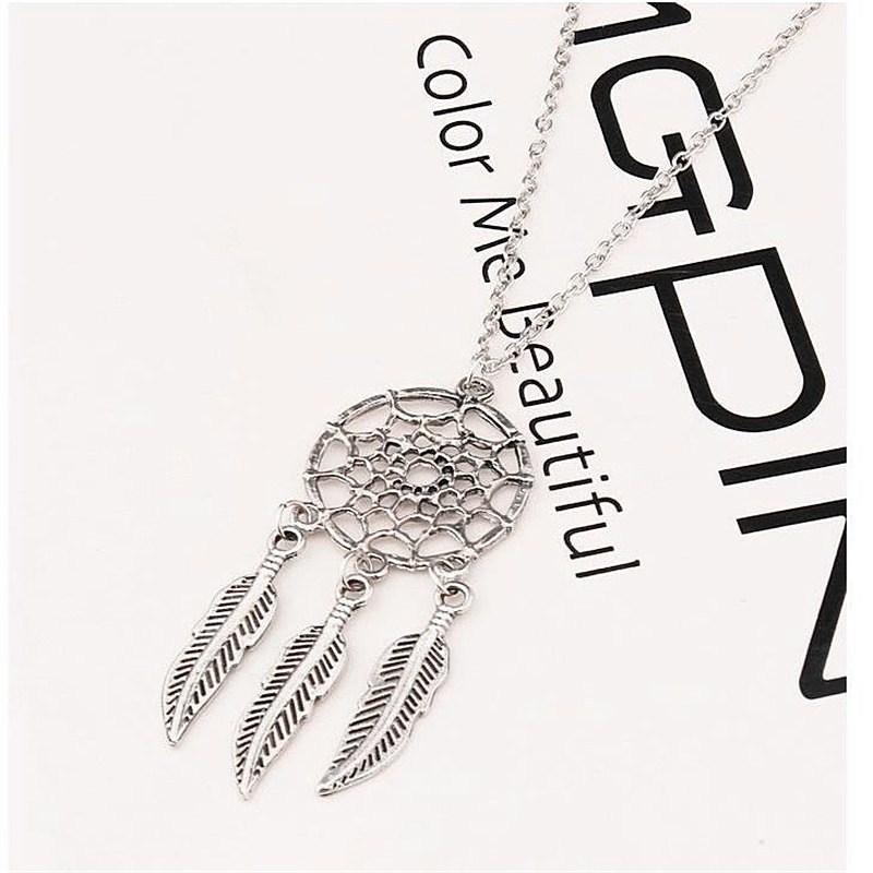 Hollow Dreamcatcher Pendant Necklace for Women Fashion Leaf Feather Necklaces Vintage Ethnic Fashion Party Jewelry Gift Bijoux