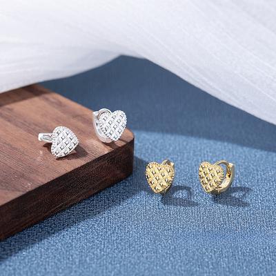 Высококачественные клетчатые серьги-кнопки Love Ear Buttons для женщин, нишевый дизайн сережек для пирсинга ушей