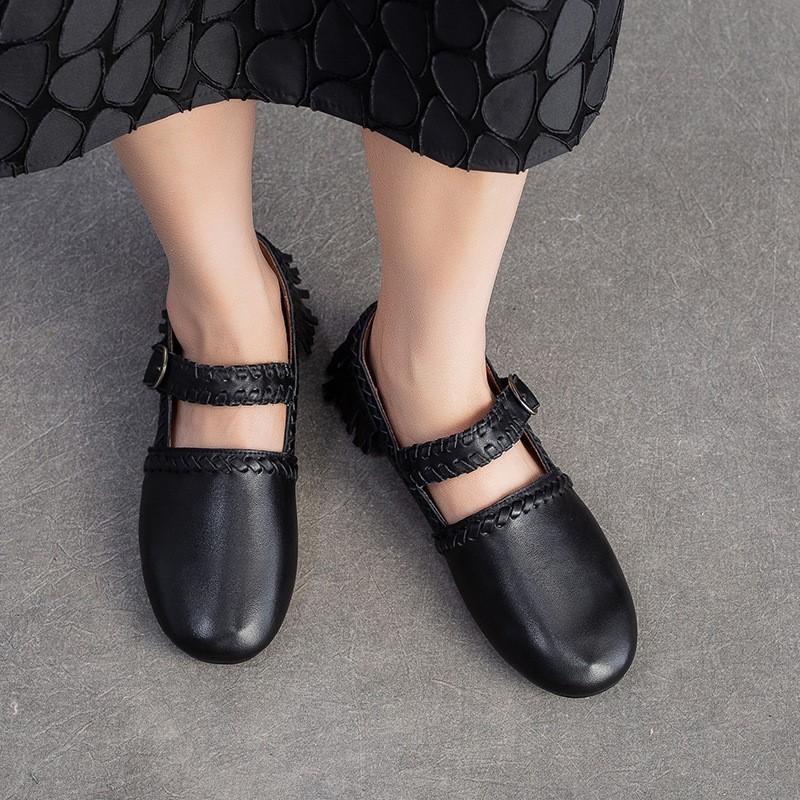 Мода GKTINOO Натуральная кожа Однотонная Пряжка для ремня Женская обувь 2025 Осень Новинка Ретро Универсальная Кисточка Круглый носок Мягкая подошва Балетки