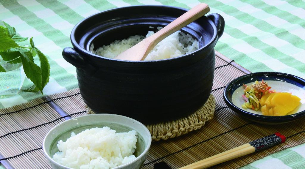 Suzuki Banko Ware Rice Cooker cups suitable for induction and direct (2 capacity, black, flame) 9006-6022