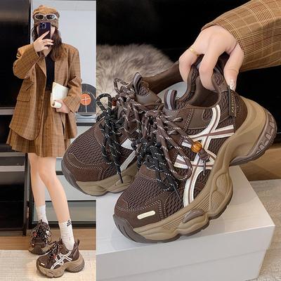 Женская обувь – Кроссовки