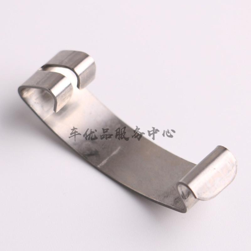 1pc For Volkswagen Touareg porsche Cayenne Air filter element housing clip