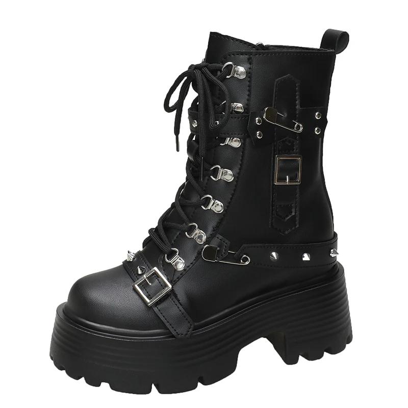 Fashion Women Autumn Winter Warm Plush Punk Boots Fashion Chunky Leather Sneakers 9CM Wedge Buckle Rivet Platform Motorcycle Ankle Boots
