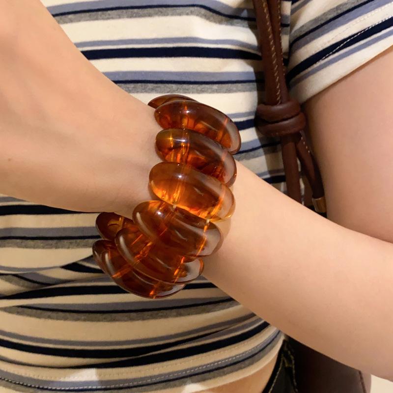 Винтажный переливающийся акриловый овальный эластичный браслет: Высококлассная, универсальная бижутерия для женщин