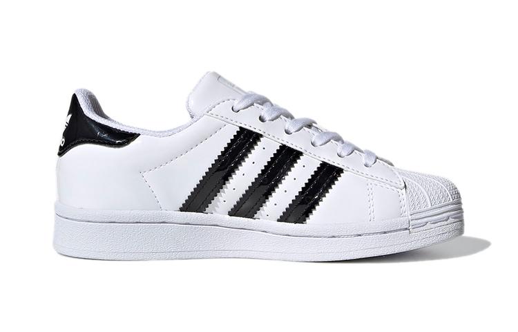 adidas Оригинальные SUPERSTAR Цветочные износостойкие низкие детские кеды для скейтбординга Белые Дети возрастом 3-7 лет FW0777