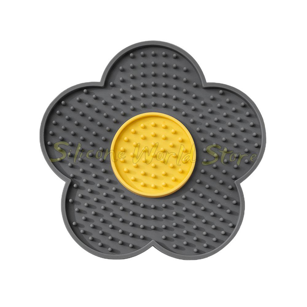 SW Силиконовая licking pad для домашних животных, форма елки, цветка, для кошек, собак, тарелка-медленница для питомца, присоска, пищевая тренировка, коврик для кормления, миска