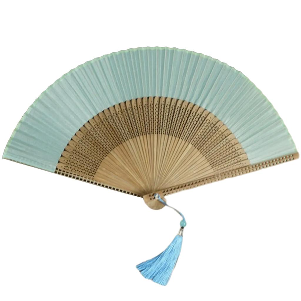 Шелковый и бамбуковый ручной веер, гладкий и удобный китайский деревянный складной веер, винтажный полый антикварный веер