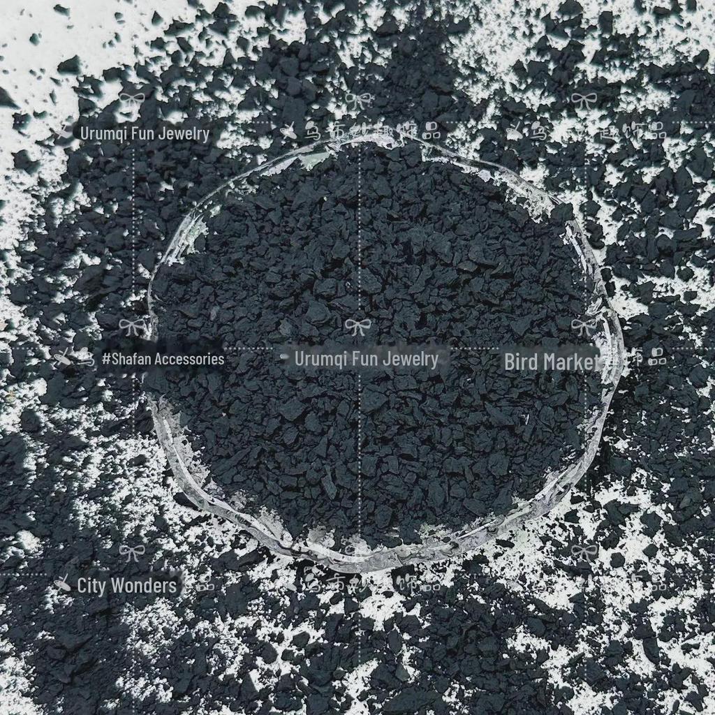 Имитация шоколада, печенья Oreo и арахисовой крошки — украшения для тортов и мороженого ручной работы.