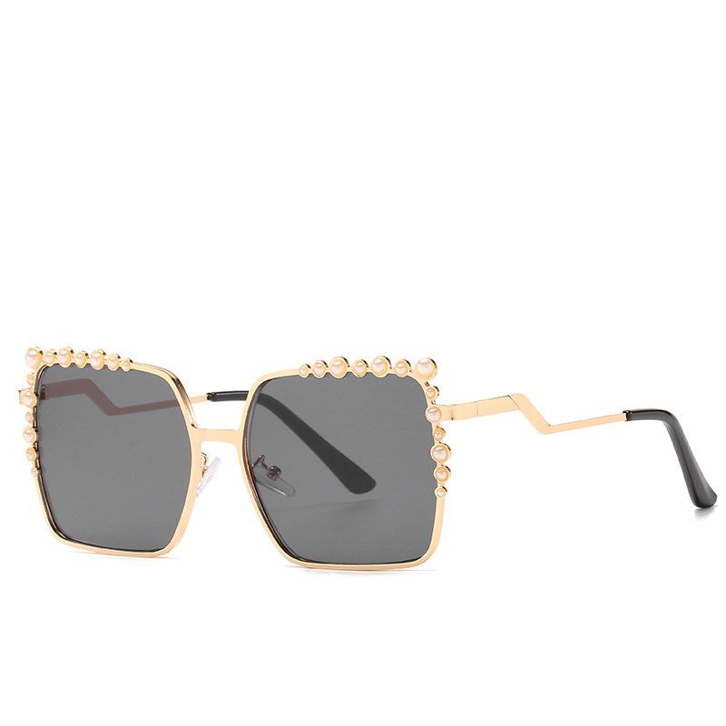 Oversized Square Sun Glasses Ladies 2025 New Luxury Pearl Sunglasses Women Brand Designer Fashion Shades Big Frame Eyewear