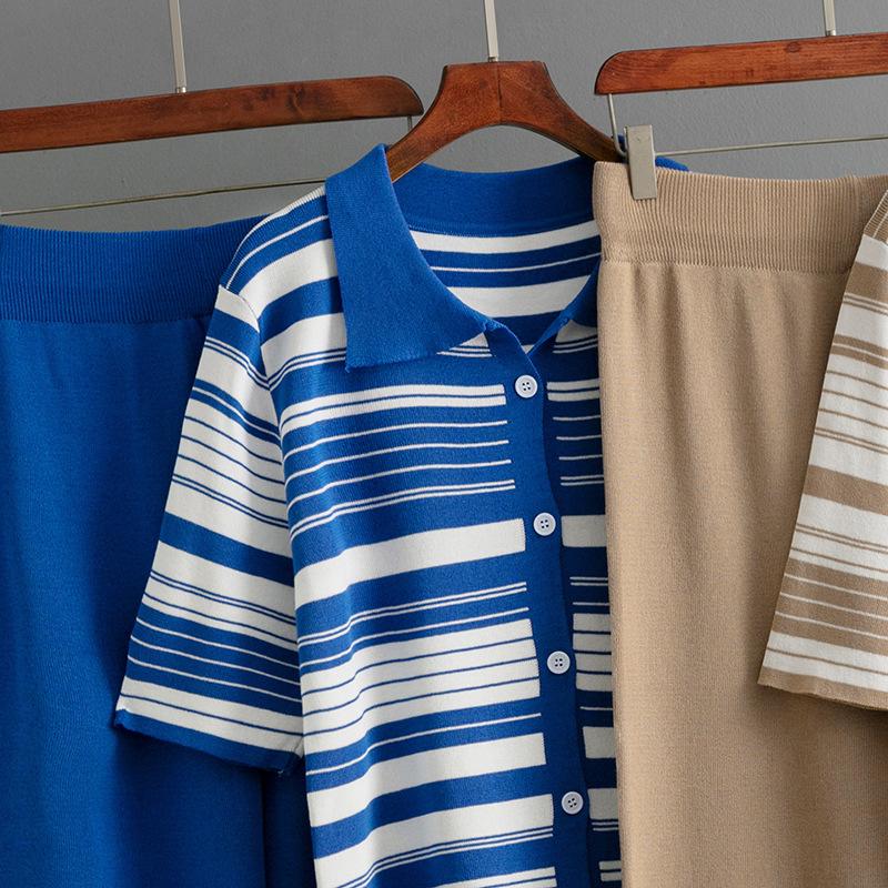 Модный вязаный комплект женский летний полосатый свободный топ с коротким рукавом и повседневные брюки, комплект из двух предметов