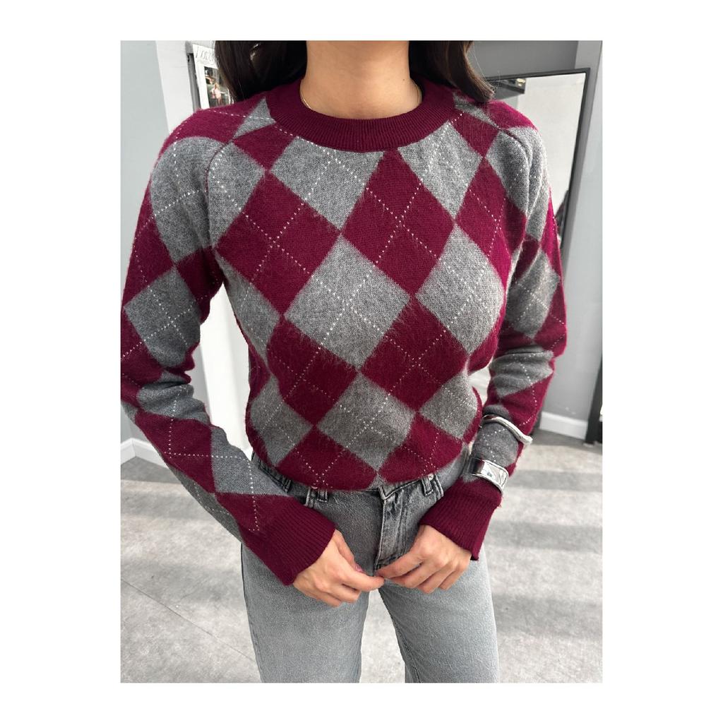 Square Pattern Sweater