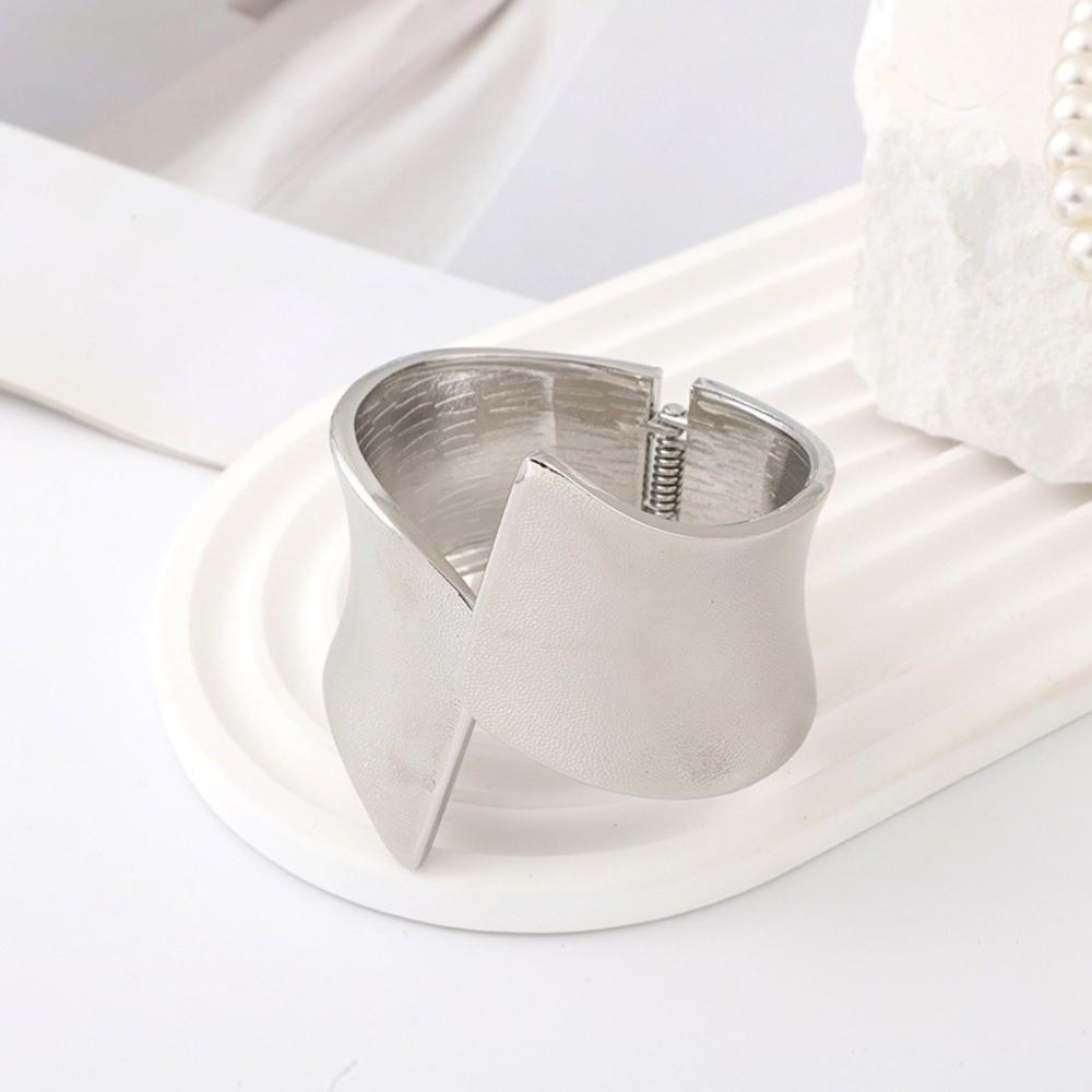 Goth Chunky Heavy Bracelet Exaggerated Fashion Punk Bangle Minimalist Wide Open Bracelet  Women