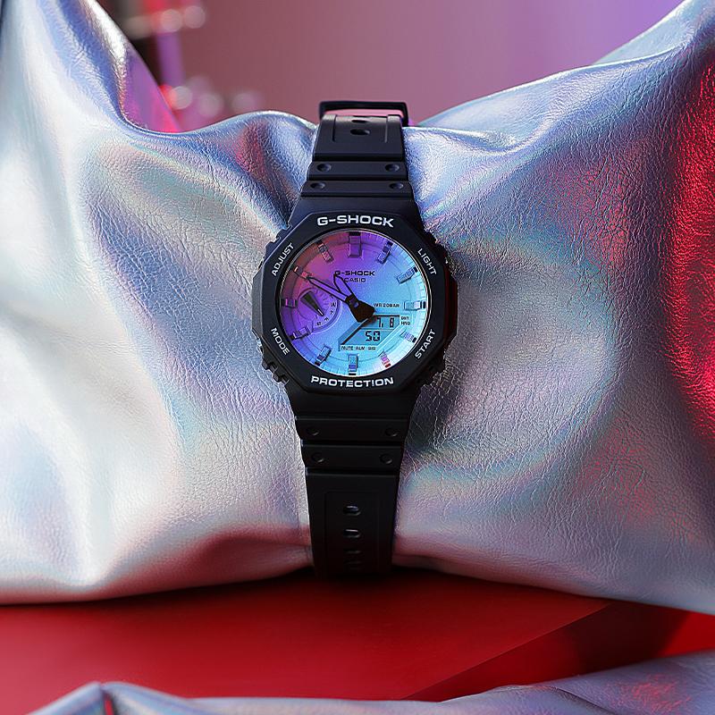 Casio Серия с двойным ЖК/стрелочным дисплеем, серия с неоновыми восьмиугольниками, водонепроницаемый механизм с цветным лазерным зеркалом, кварцевый механизм, полимерный ремешок, GA-2100SR-1APR