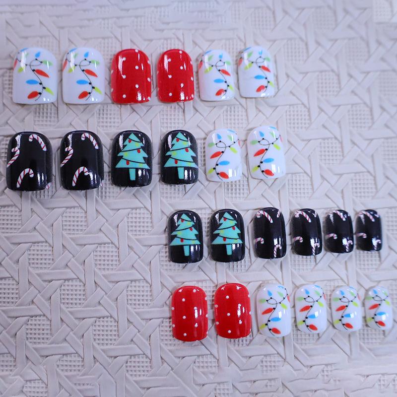 European And American Christmas Nail Art Sweet Cartoon Christmas Tree Lights Polka Dots Short Wear Nail Pads