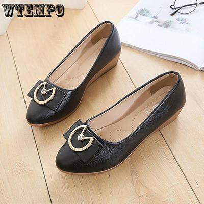 Летние туфли на наклонном каблуке, с открытым носком, без застежки, с круглым носком, женская рабочая обувь на низком каблуке, простая повседневная обувь из искусственной мягкой кожи