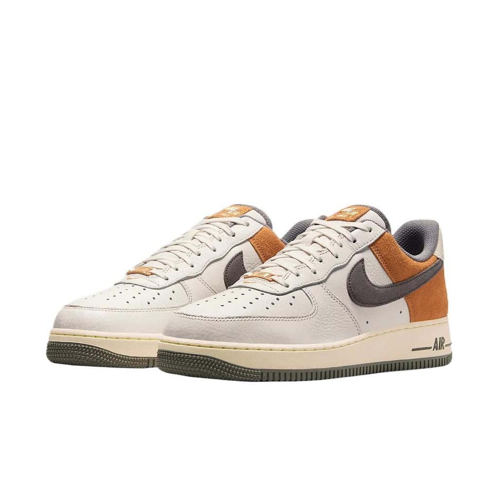 Nike Air Force 1 07 LV8 Phantom Copper Moon мужские кроссовки кремовые кокосово-молочные плоские-оловянные IB7718-030