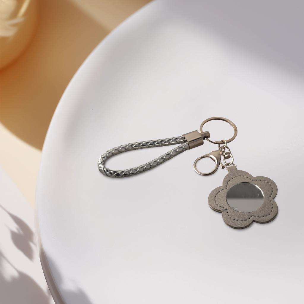 1 шт. Мини-зеркало Модное кожаное для макияжа, для подкрашивания, брелок-подвеска, цветочная форма, милое зеркальце для макияжа, шармы для сумки, многоцветное