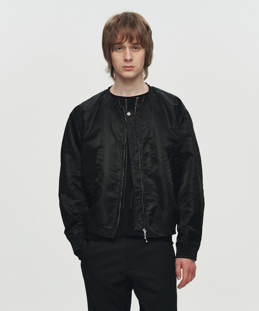 Heute Frame Collarless Bomber Jacket (Black)