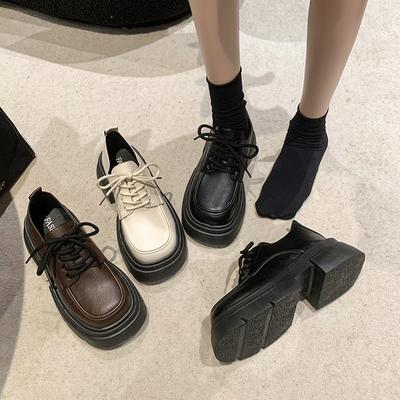 Женские весенние черные туфли на плоской подошве со шнуровкой на платформе, женские мокасины, дизайнерские повседневные кожаные оксфорды Q67