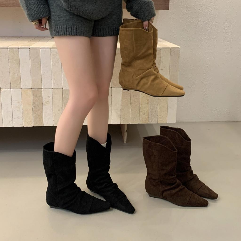 2025 New Pointed Soft Bottom Stacked Pleated Short Thick Heel Hundred Tower Fashion Martin Fashion Women's Short Boots