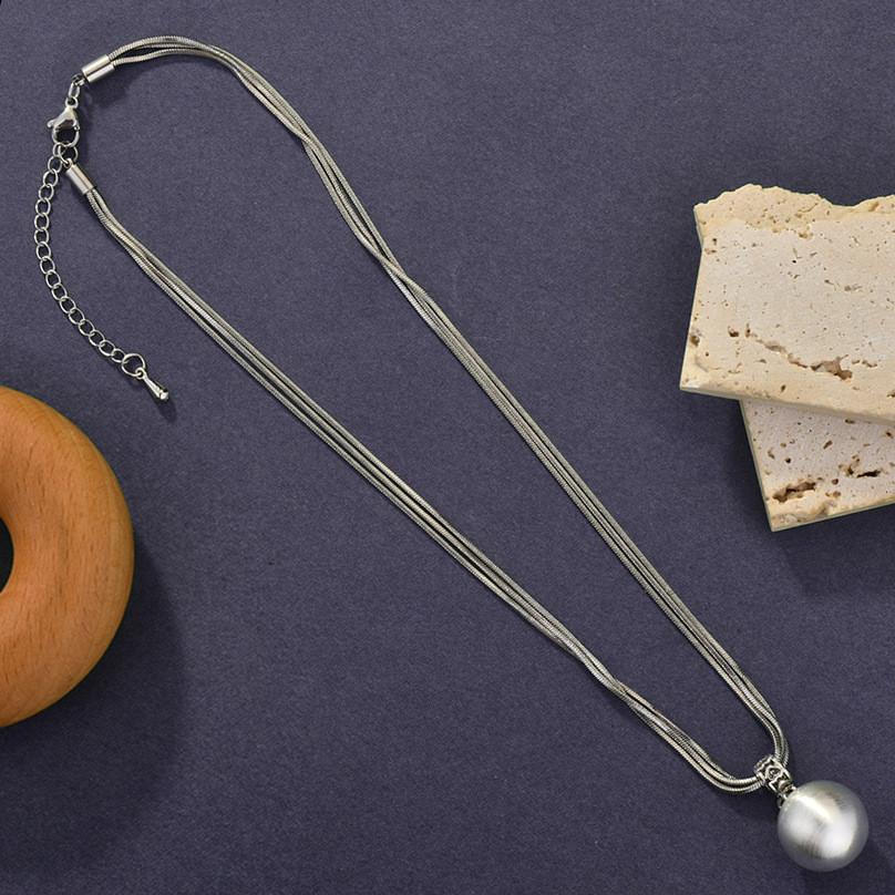 Elegant Pearl Necklace For Women With Luxurious Geometric Design And Crystal Pendant