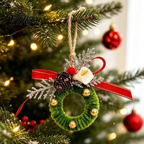 Charming Christmas Gift Packaging Handmade Pipe Cleaner Ornament, Finished Chenille Stems Wreath Crafts Unique Artisan Holiday Ornaments with