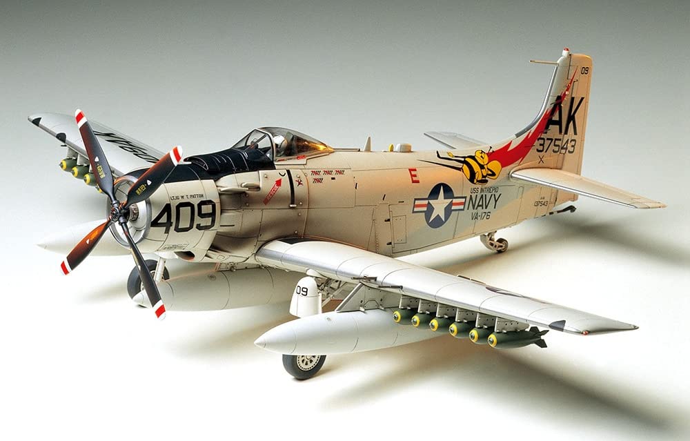 Tamiya Masterpiece Aircraft Series 58 Navy Douglas Skyraider Plastic Model Kit 61058 1/48 No. U.S. A-1H